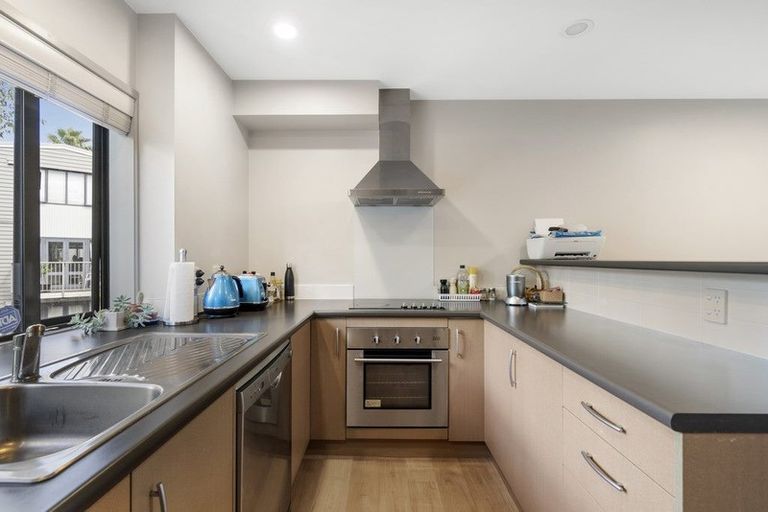 Photo of property in 4 Dovedale Place, Parnell, Auckland, 1010