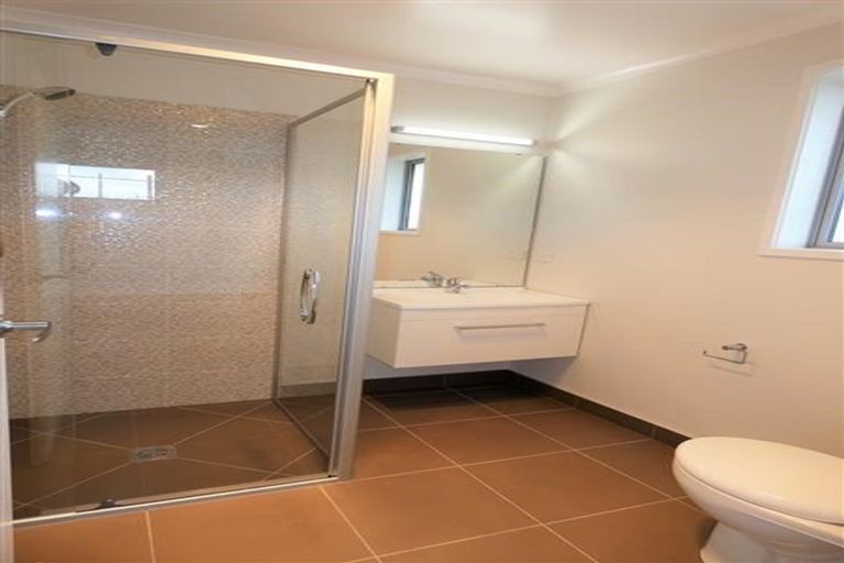 Photo of property in 48 Adams Road South, Pukekohe, 2120