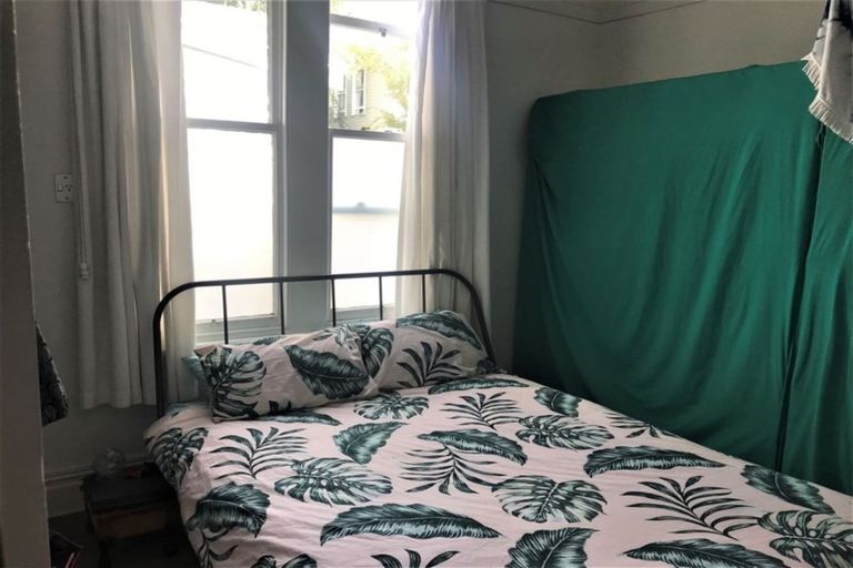 Photo of property in 38a Hereford Street, West End, Palmerston North, 4410