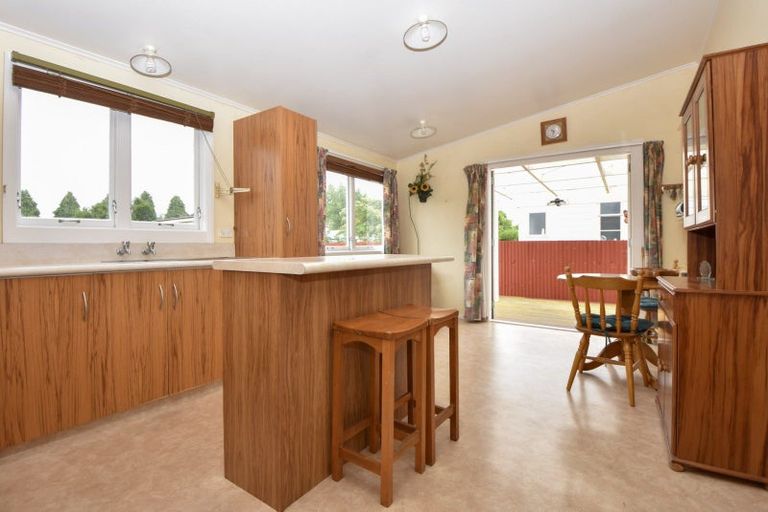 Photo of property in 8 Wyndham Street, Carterton, 5713