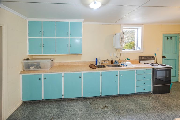 Photo of property in 11 Wynyard Street, Kurow, 9435