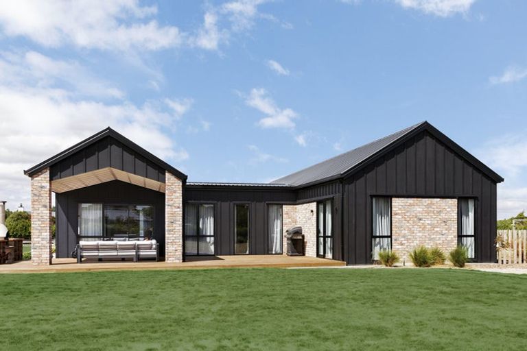 Photo of property in 53 Dysart Lane, Kumeu, 0891