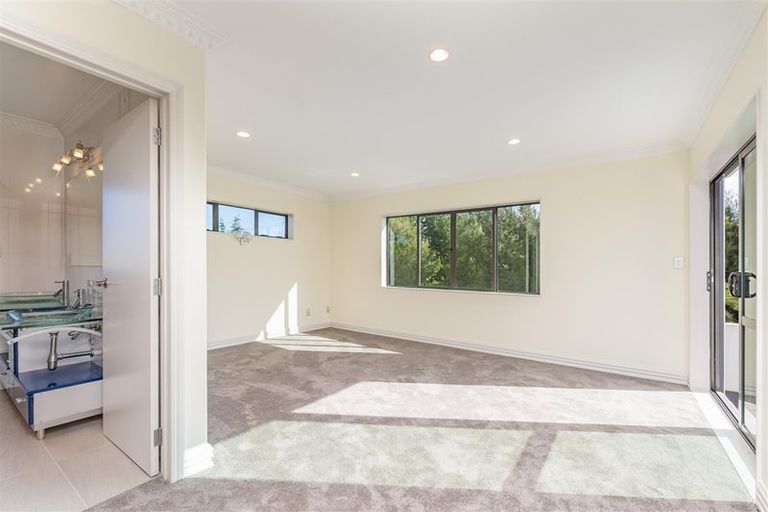 Photo of property in 2036 East Coast Road, Stillwater, Silverdale, 0993