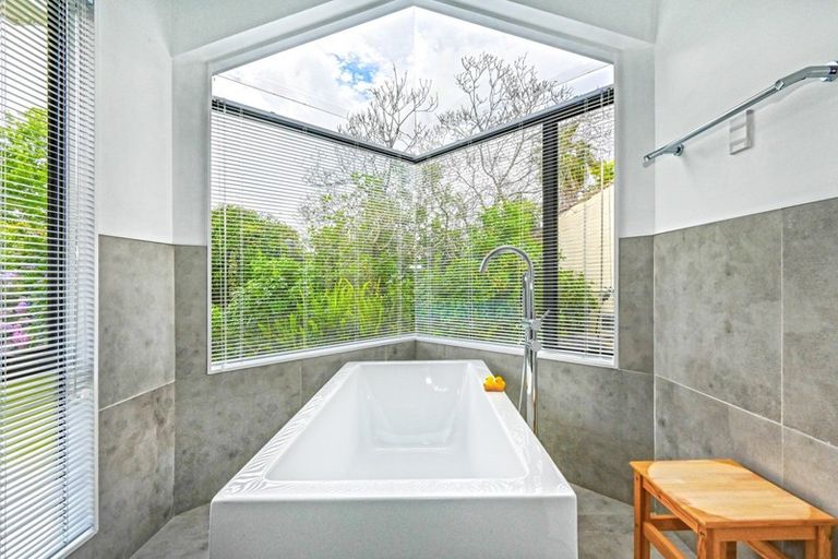 Photo of property in 1221 Ada Street, Parkvale, Hastings, 4122