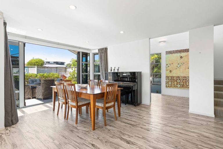 Photo of property in 7 Triumph Dell, Pauanui, Hikuai, 3579