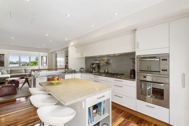 Photo of property in 7 Eric Price Avenue, Takapuna, Auckland, 0620