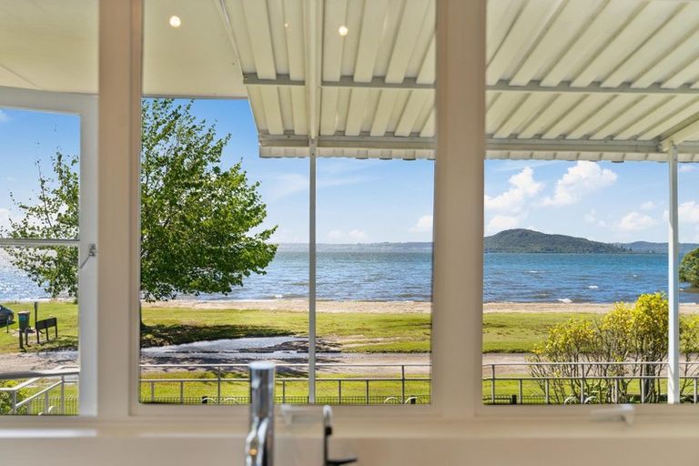 Photo of property in 81 Robinson Avenue, Holdens Bay, Rotorua, 3010