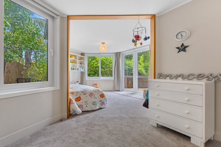 Photo of property in 19 Park Rise, Campbells Bay, Auckland, 0630
