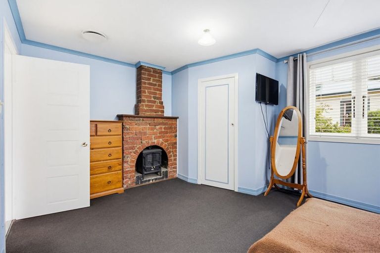 Photo of property in 6 Hull Road, Waiuku, 2123