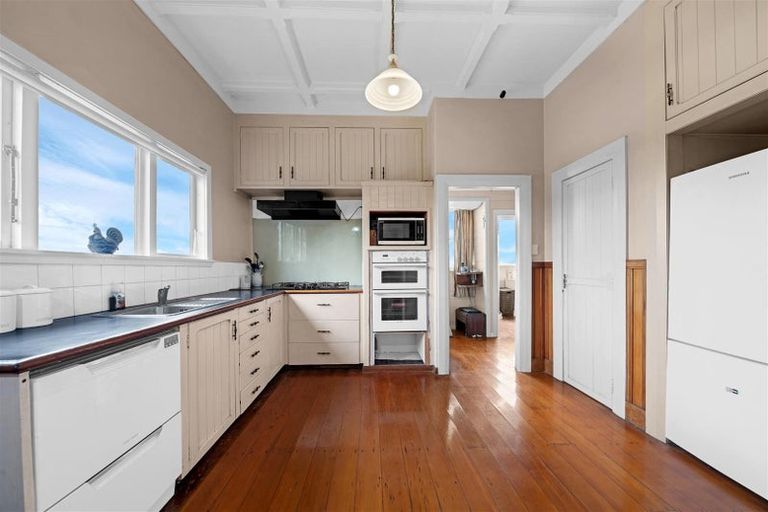 Photo of property in 375 Whitford Road, Whitford, Howick, 2571