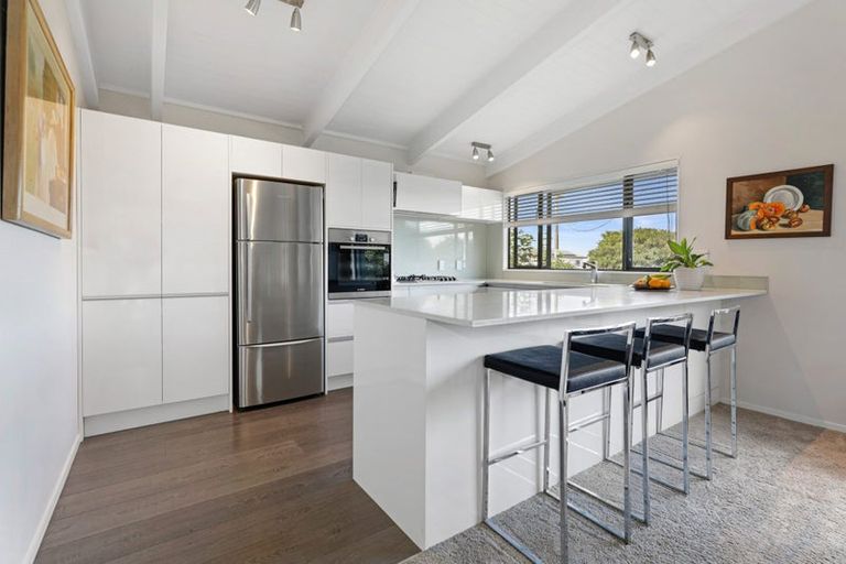 Photo of property in 2/14 Mere Road, Taupo, 3330