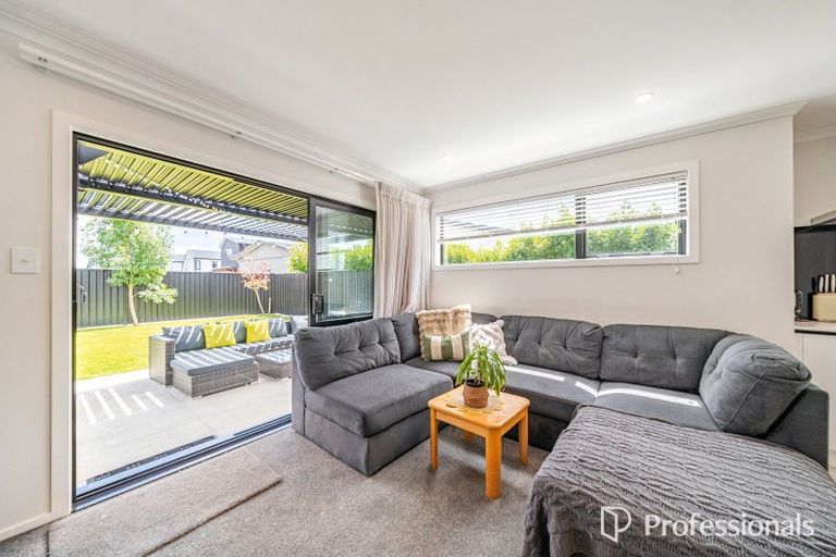 Photo of property in 4 Aston Crescent, Wallaceville, Upper Hutt, 5018