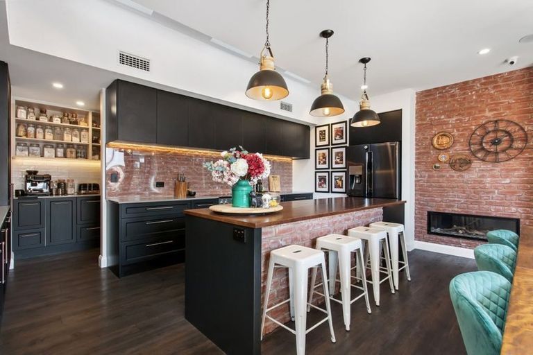 Photo of property in 16 Fendalton Road, Fendalton, Christchurch, 8014