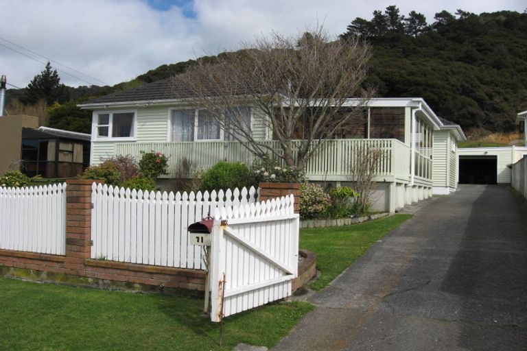 Photo of property in 71 Karaka Street, Wainuiomata, Lower Hutt, 5014