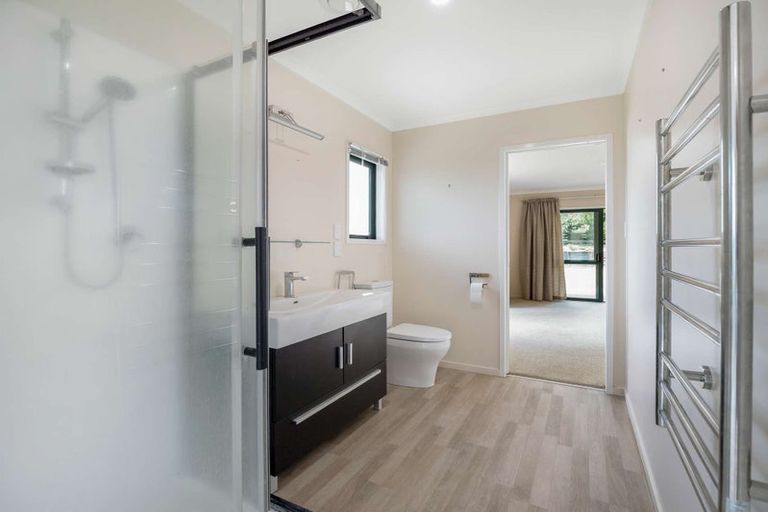 Photo of property in 53 Tawhero Street, Mamaku, 3020