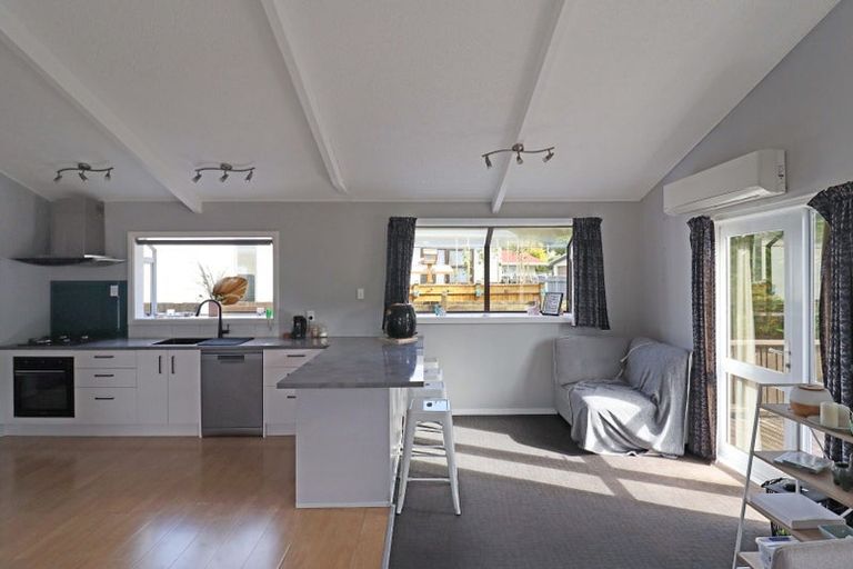 Photo of property in 29 Newburn Grove, Wainuiomata, Lower Hutt, 5014