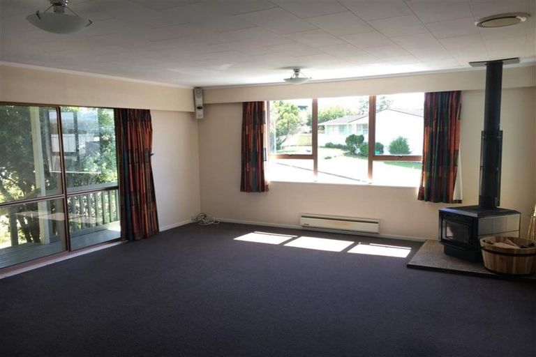 Photo of property in 52 Discovery Drive, Whitby, Porirua, 5024