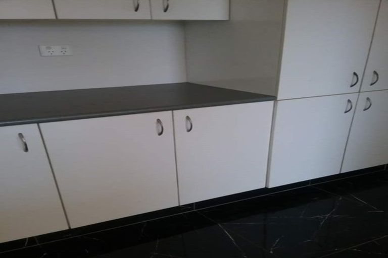 Photo of property in 130 Te Pua School Road, Helensville, 0875