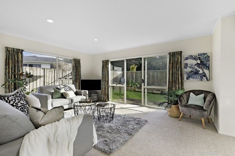 Photo of property in 3/85 Broderick Road, Johnsonville, Wellington, 6037