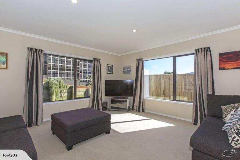 Photo of property in 18a Nathan Avenue, Paraparaumu Beach, Paraparaumu, 5032