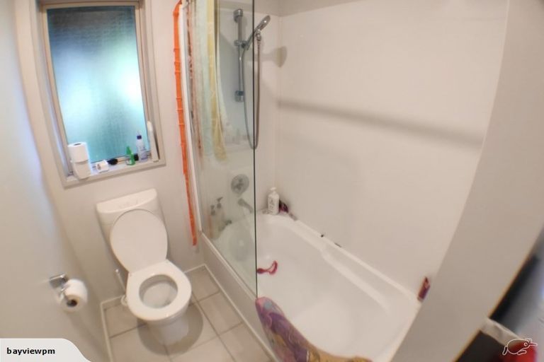 Photo of property in 1/206 Manuka Road, Bayview, Auckland, 0629