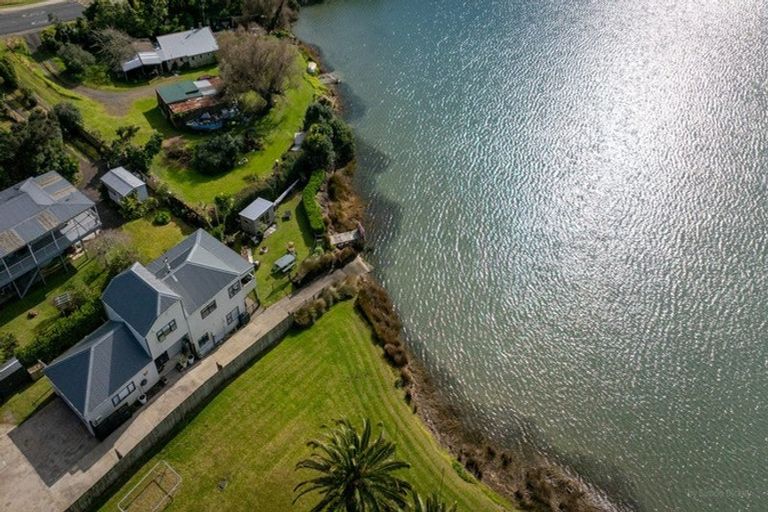 Photo of property in 48 Wainui Road, Raglan, 3225