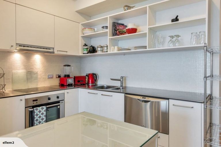 Photo of property in Scene Three Apartments, 1311/30 Beach Road, Auckland Central, Auckland, 1010