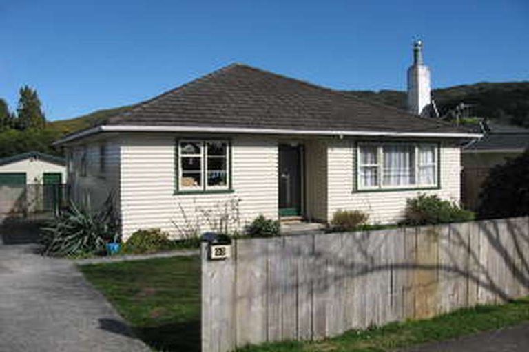 Photo of property in 25 Burden Avenue, Wainuiomata, Lower Hutt, 5014