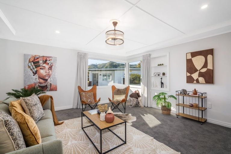 Photo of property in 4 Bledisloe Crescent, Wainuiomata, Lower Hutt, 5014