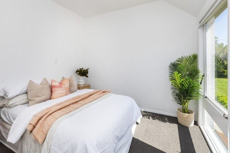 Photo of property in 14b Mendip Place, Casebrook, Christchurch, 8051