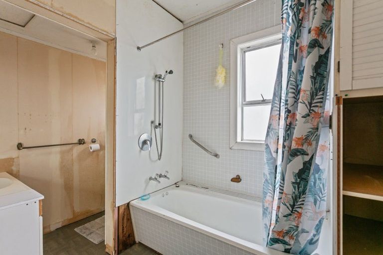 Photo of property in 183 Rutene Road, Kaiti, Gisborne, 4010