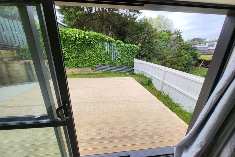 Photo of property in 7 Palmetto Place, Goodwood Heights, Auckland, 2105