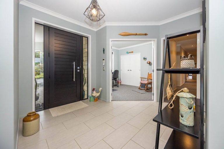 Photo of property in 32 Duval Way, Whatawhata, Hamilton, 3289