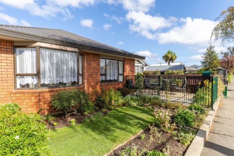 Photo of property in 80 Diamond Avenue, Spreydon, Christchurch, 8024
