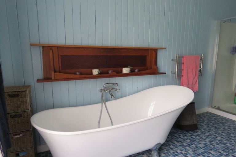 Photo of property in 25 Pariri Road, Taipa, 0483