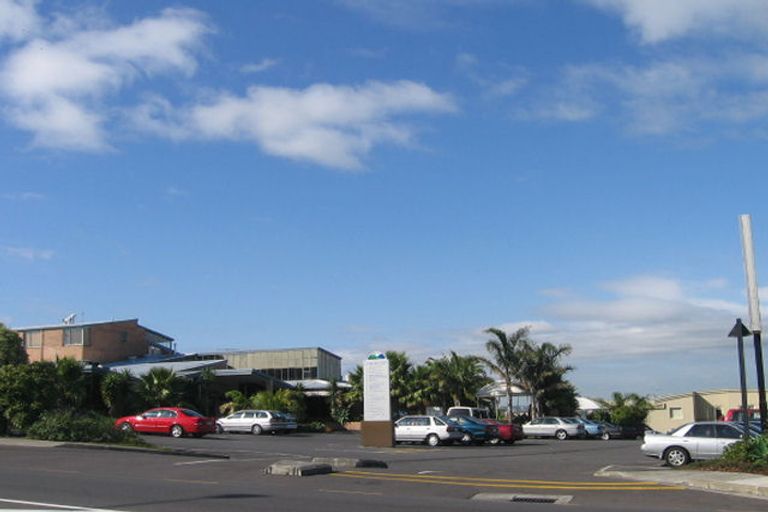 Photo of property in 17/162 Mokoia Road, Chatswood, Auckland, 0626