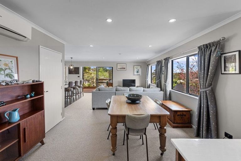 Photo of property in 36 Cape Vista Crescent, Pukekohe, 2120