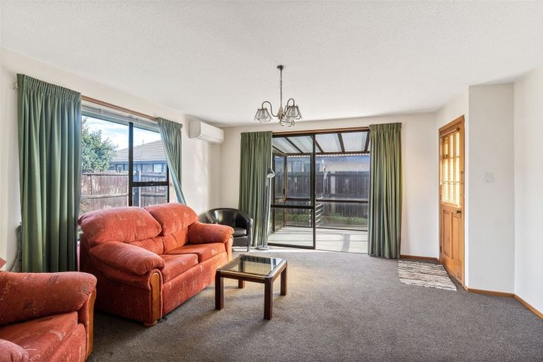 Photo of property in 2/359 Main South Road, Hornby, Christchurch, 8042