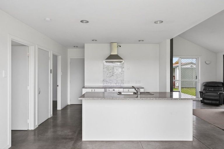 Photo of property in 8 Parker Street, Elgin, Gisborne, 4010