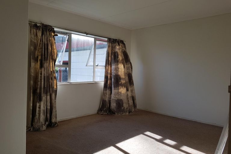 Photo of property in 34 Einstein Street, Outer Kaiti, Gisborne, 4010