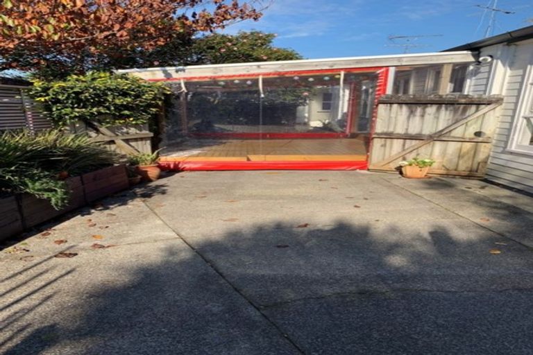Photo of property in 12a Pegler Drive, Howick, Auckland, 2014