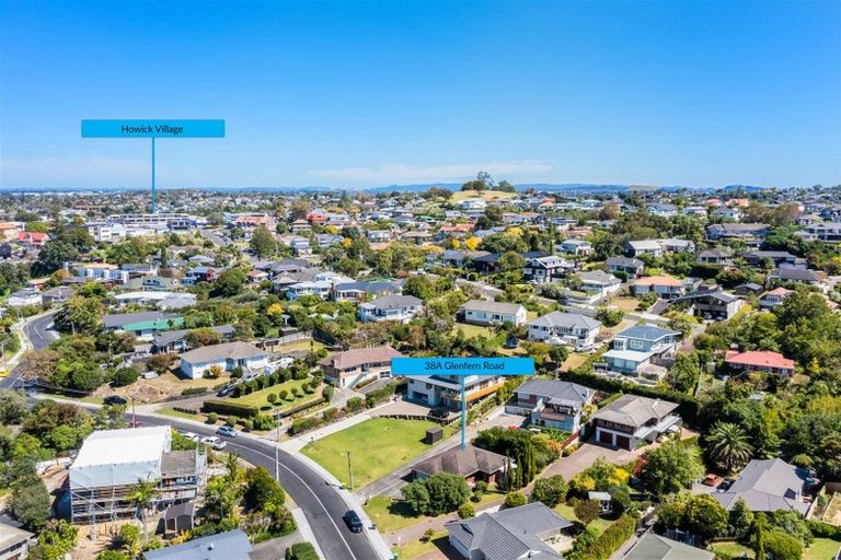 Photo of property in 38a Glenfern Road, Mellons Bay, Auckland, 2014