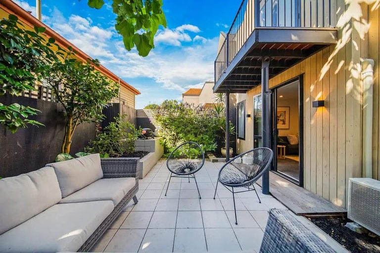 Photo of property in 29a Otley Street, Christchurch Central, Christchurch, 8013