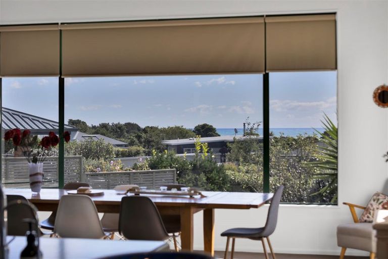 Photo of property in 93 Parklands Avenue, Bell Block, New Plymouth, 4312