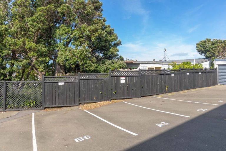 Photo of property in 23 Rangitane Street, Maupuia, Wellington, 6022