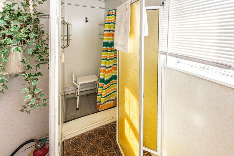 Photo of property in 11 Field Street, Aramoho, Whanganui, 4500