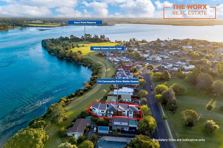 Photo of property in 114a Carnoustie Drive, Wattle Downs, Auckland, 2103