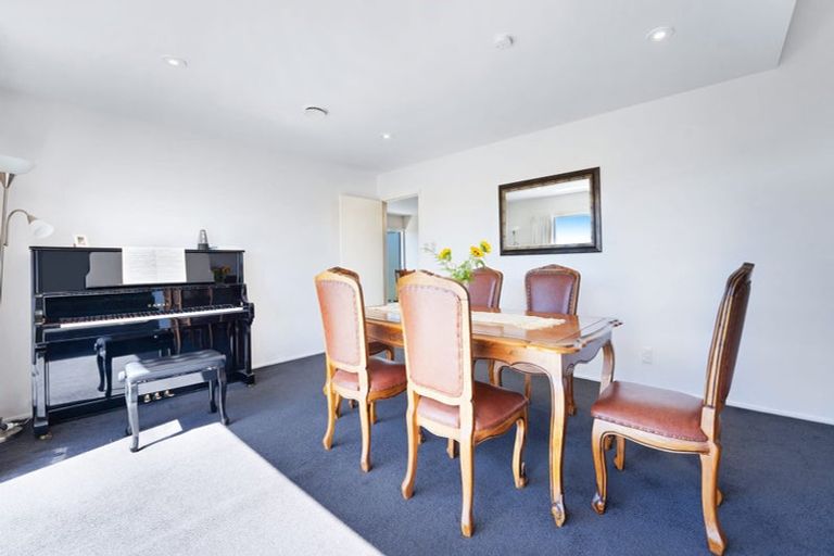 Photo of property in 80 Onetaunga Road, Chatswood, Auckland, 0626