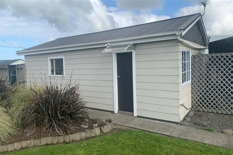 Photo of property in 23 Phillips Street, Sanson, 4817