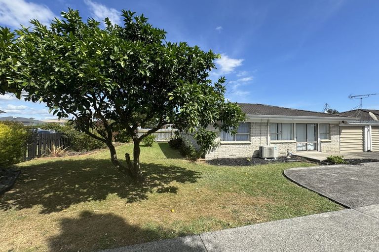 Photo of property in 1/13 Royal Arch Place, Rosehill, Papakura, 2113